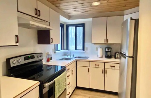 Lake Ariel Casa | PURA VIDA Poconos’ Oasis @The Hideout Pet Friendly