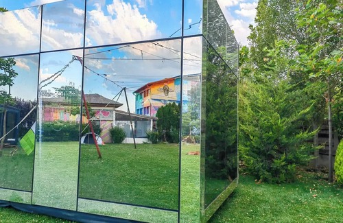 Vama Veche Casa | Pura Vida Tiny house Seaside Resort Mirror house
