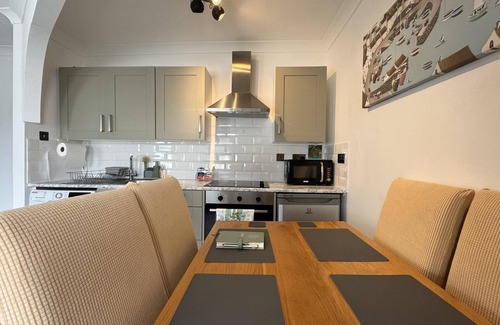 West Cliff Apartamento | Purbeck Inn Apartment in Bournemouth Town Centre