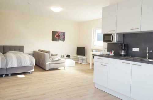 Sulzbach am Main Apartamento | PLACER DE LUJO PURO - Apartamento con cama box spring y terraza