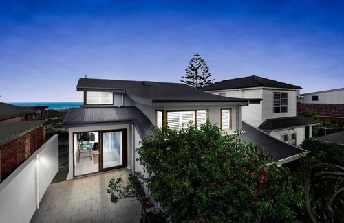 Dee Why Casa | Pure Magical Views - Ocean Views