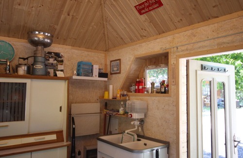 Hundsdorf Cabina | Pure nature - our boathouse on the pond - ideal for couples and young families