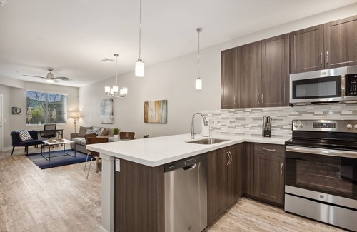 Desert Ridge Apartamento | Pure Suites One Bedroom Desert Ridge Gym Pool Pickleball Tennis Golf Simulator