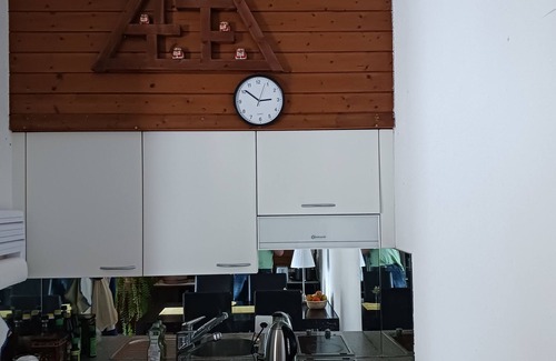 Goldiwil Apartamento | Pure Swissness - cozy vacation apartment with lots of charm overlooking Lake Thun