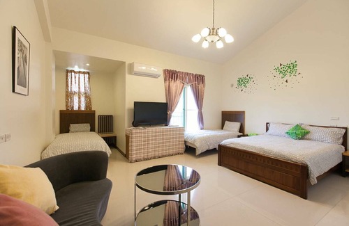 Zhuangwei Cama Y Desayuno | Pure Vacation Farm