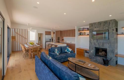 Tairua Casa | Purepure - Tairua Holiday Home