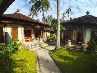 Sengkidu Complejo | Puri Bagus Candidasa