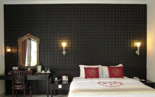Pemaron Hotel | Puri Saron Hotel Baruna Beach Lovina