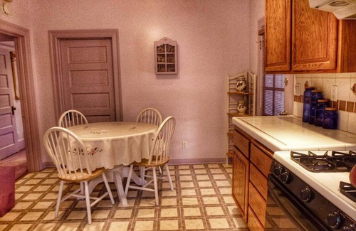Ventura Casa | Purple Moon Seabreeze Cottage