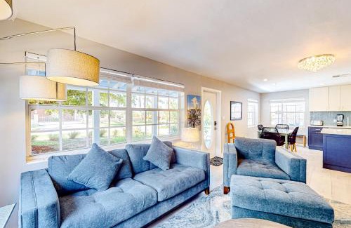 Isles of Capri Casa | Purple Pelican Cottage