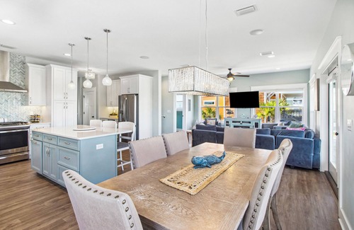 Mexico Beach Casa | Purple Rain! Beautiful 5 Bedroom Home with a Private Pool!