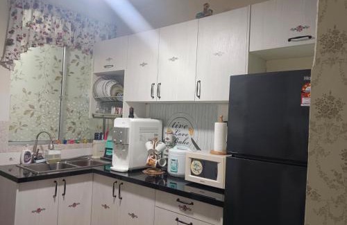 Pantai Barat Division Apartamento | Putatan Platinium 2 Bedroom - Farah Biz Homestay