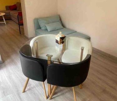 Puteaux Apartamento | Puteaux : Appartement spacieux pour 5 personnes
