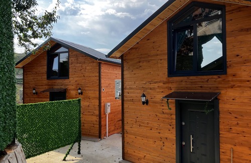 Rize Chalet De Esquí | Putra Suit Bungalov