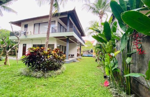 Ubud City-Centre Complejo | Putri Ayu Cottages