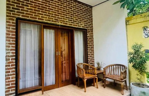 Batu Bolong Casa | Putu Homestay