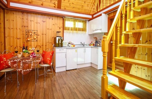 Bongpyeong Casa | Pyeongchang Dome Pension