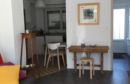 Mulhouse Casa | Pyramides, maison de ville de charme 6pers, 2 Chambres, terrasse