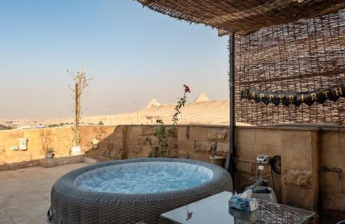 Pyramids Gardens Casa | Pyramidia Serene with Rooftop, Pool & pyramids view
