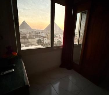 Giza Hotel | Pyramids Middle East stay&tours
