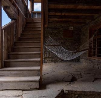 Garmen Casa | Q.pova house