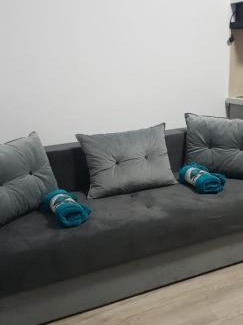 Onesti Apartamento | Q Residence