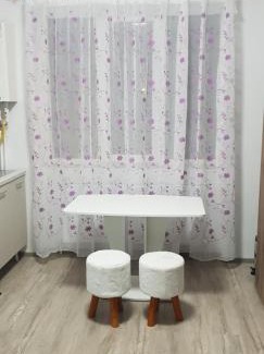 Onesti Apartamento | Q Residence