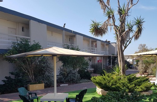 Netanya Hotel | Q Village