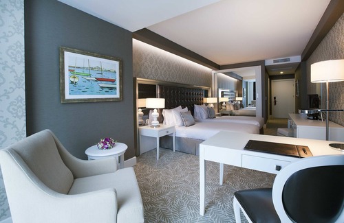 Nasimi Hotel | Qafqaz Baku City Hotel & Residences