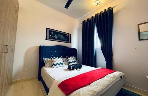 Kota Warisan Apartamento | Qaisara Homestay near KLIA