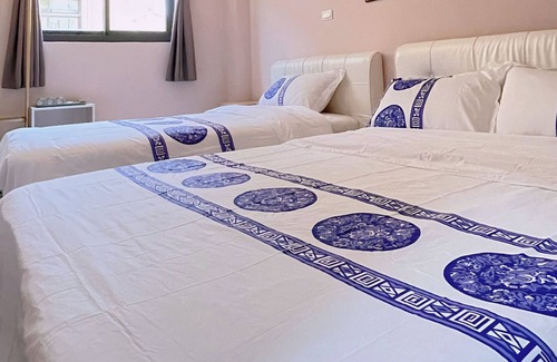 Jinning Cama Y Desayuno | qin ai de min su