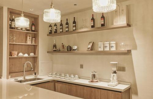 Dali Town Casa | QiYue FengHe Villa Resort