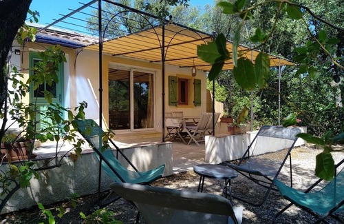 Saint-Hippolyte-le-Graveyron Cabaña | Cottage con Encanto ** para 4 personas en el país de Ventoux