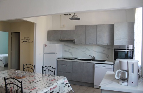 Saint-Hippolyte Casa | Tranquila casa de barrio a 5 minutos del mar