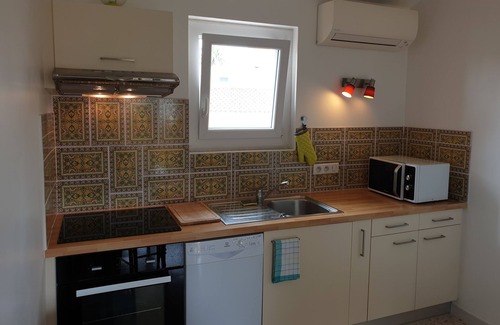 Saint-Hippolyte Apartamento | Quiet close to all shops