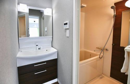 Kitakoiwa Apartamento | QU302 Edogawa Japanese Style has direct access to Akihabara and Shinjuku, with convenient free WiFi