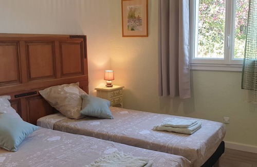 Valle-de-Campoloro Cama Y Desayuno | Quadruple room (2 bedrooms) in a village house "A Caserella"