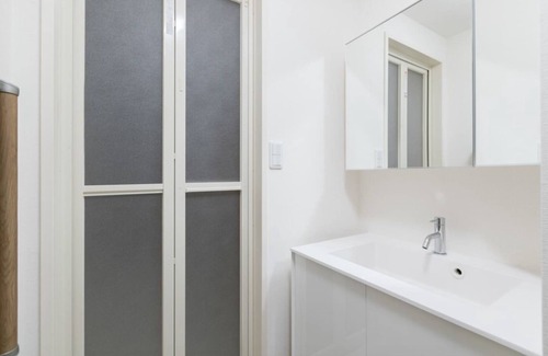 Karasumaoike Apartamento | Quadruple room / Kyoto Kyōto