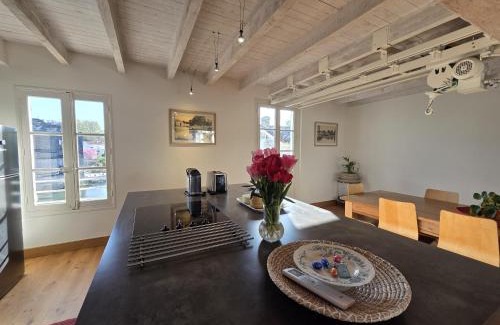 Jarnac Apartamento | QUAI 3 loft moderne et lumineux les pieds dans l'eau