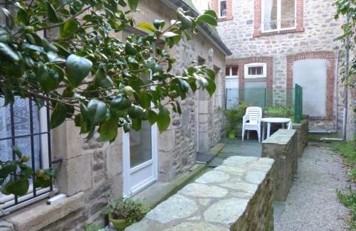 Saint-Vaast-la-Hougue Casa | Quai Vauban