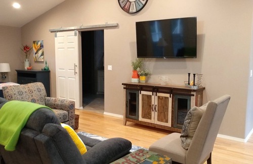 Southeast Bend Apartamento | Quail View Bend - Your Home "Suite" Home, Apartamento estudio, Se aceptan mascotas