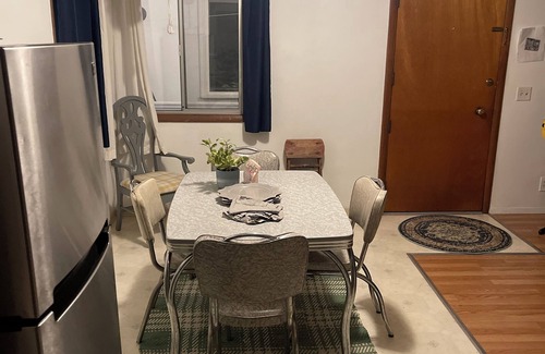 Eureka Apartamento | Quaint 1-bedroom apartment in Eureka connected to old Eureka home