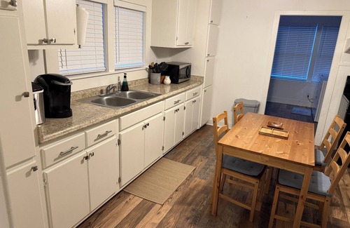 Gonzales Casa | Quaint 2-bedroom house in charming Gonzales