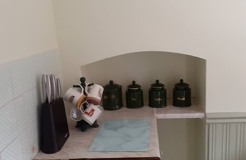 Oakengates Cabaña | Quaint and pretty Shropshire cottage
