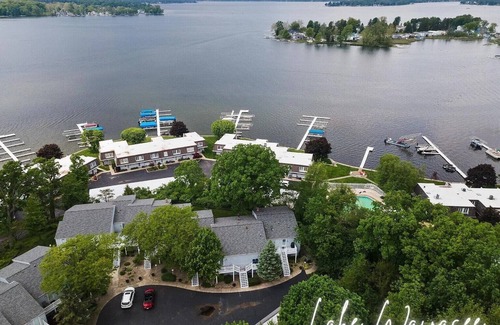 Enchanted Hills Condominio | Quaint and quiet 2-bedroom lake front condo overlooking Lake Wawasee.