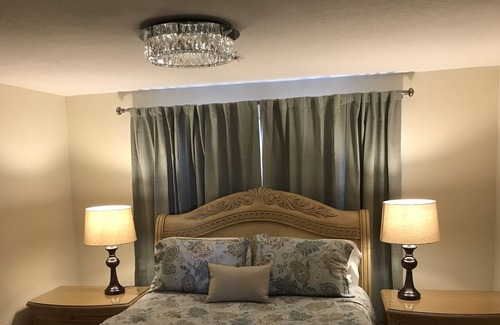 Fort Walton Beach Casa | Quaint Blue Cottage