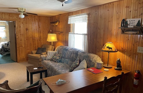 Mountain Casa | Quaint Cabin In The Northern WI Woods