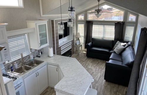 Wayne County Cabina | Quaint Cabin minutes from Lake Rathbun