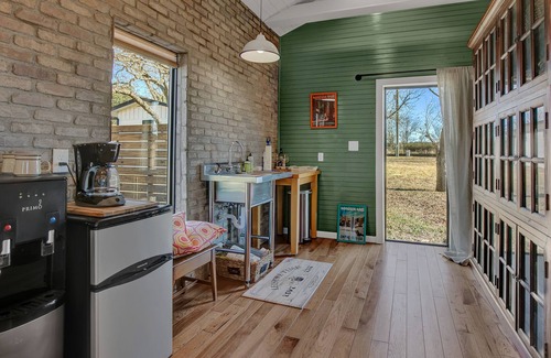 Albert Cabina | Quaint Cabin! - Next to Famous Town of Albert!