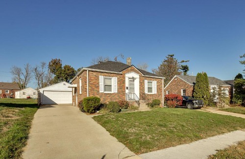 Cedar Rapids Casa | Quaint Cedar Rapids Home, 4 Mi to Downtown!